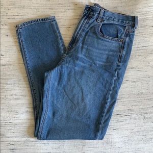 American Eagle Mom Jean